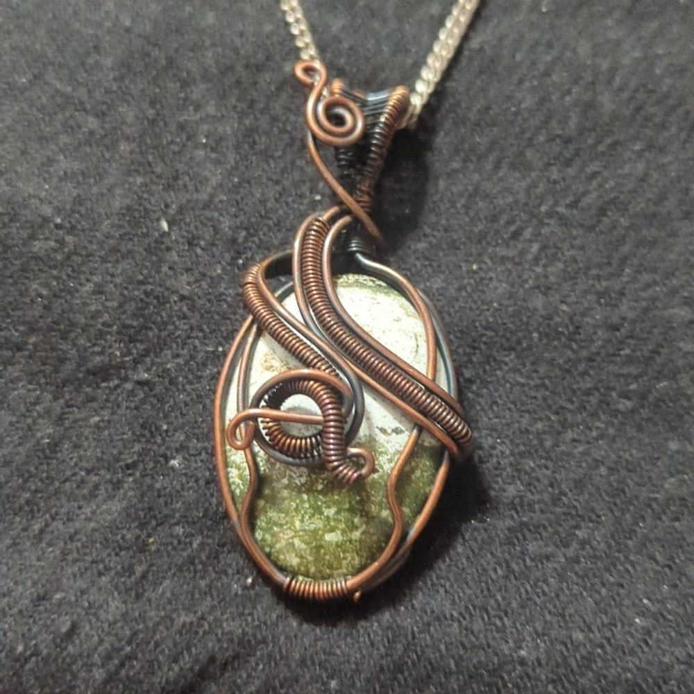 Silver Copper Tone Wire Wrapped Moss Agate Gemstone Pendant Statement Necklace